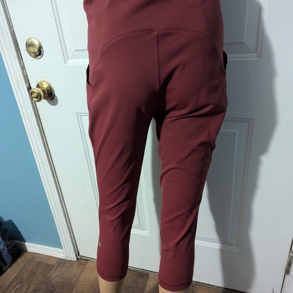 Lululemon Burgundy High-Waist Capri Leggings - Picture 3 of 7